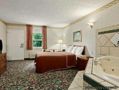 Diamond Carlisle Hotel Exterior photo